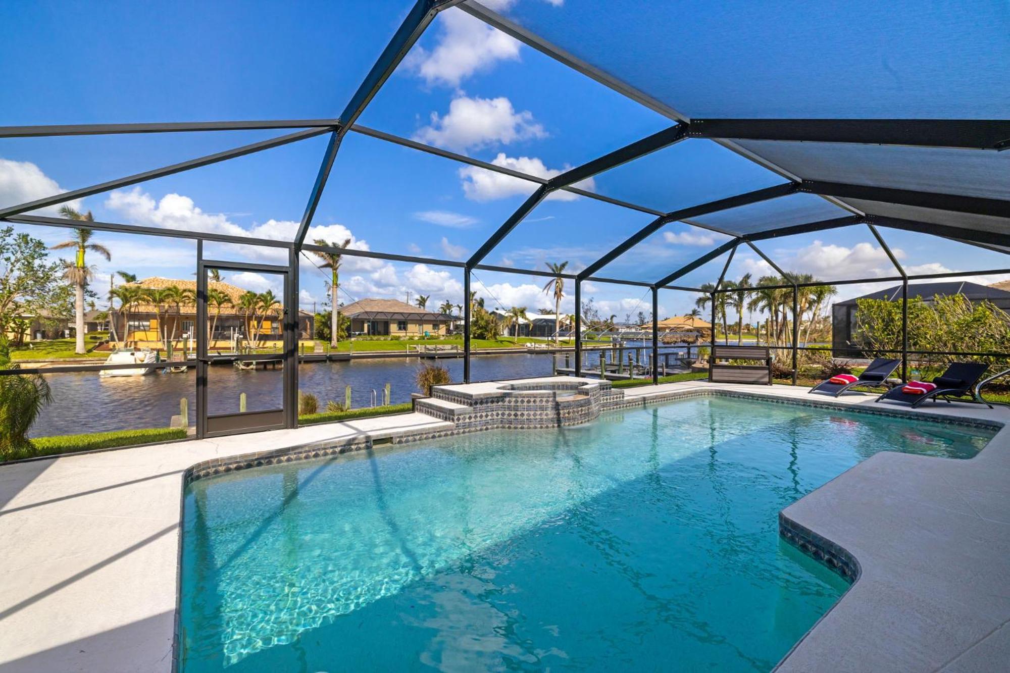Fully Remodeled Electric-Heated Pool Home On Gulf-Access Canal - Villa Sunny Cape Coral Exteriér fotografie